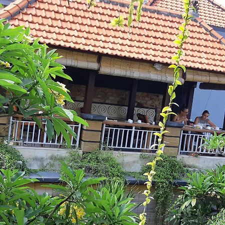 Hotel Lotus Tirta Seminyak Exteriér fotografie