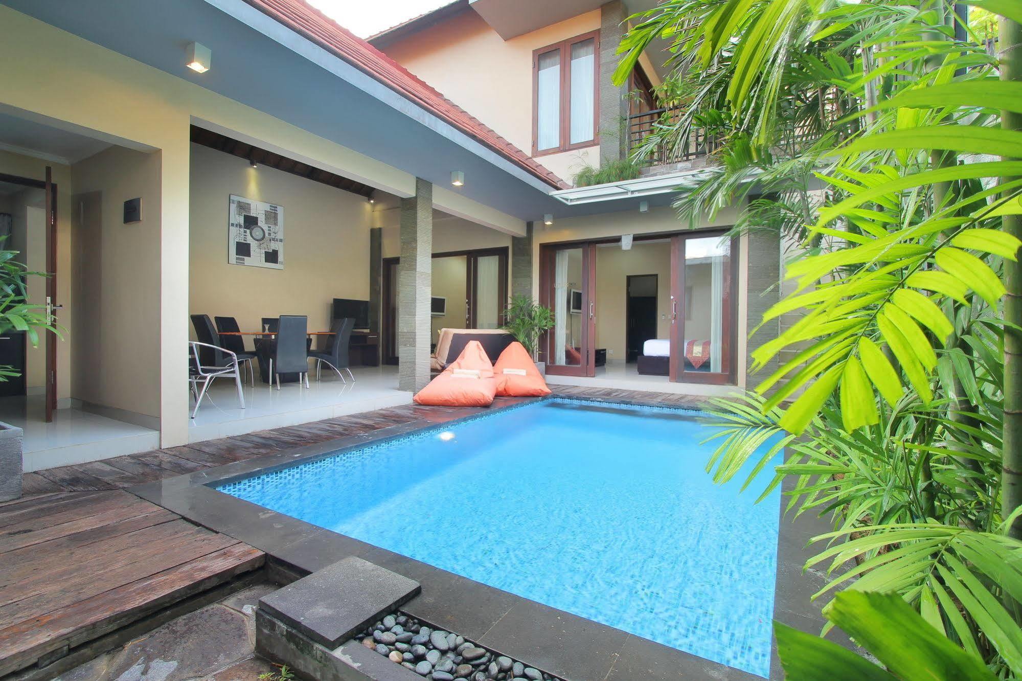 Hotel Lotus Tirta Seminyak Exteriér fotografie