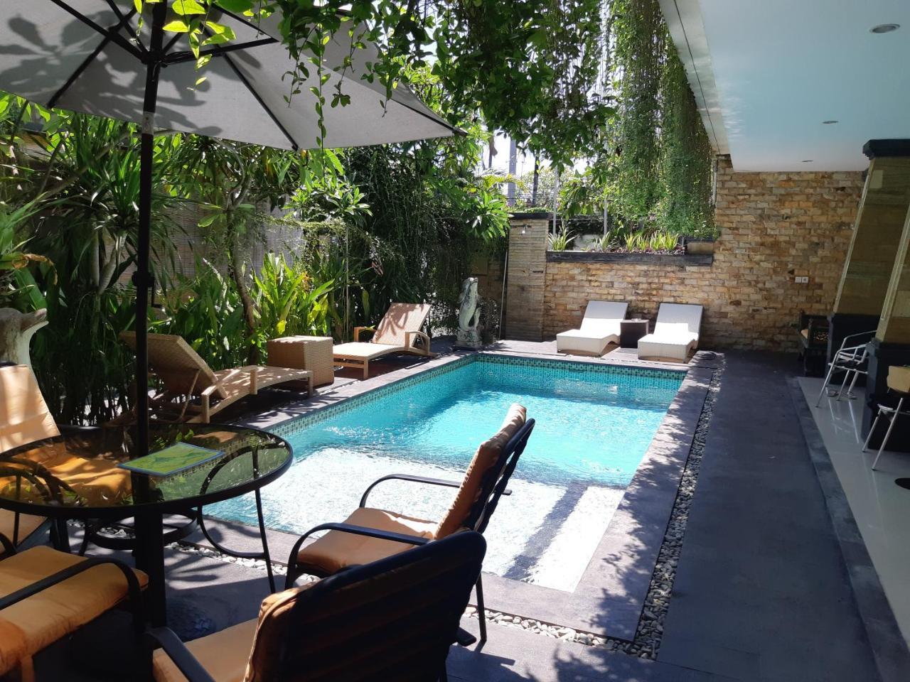 Hotel Lotus Tirta Seminyak Exteriér fotografie